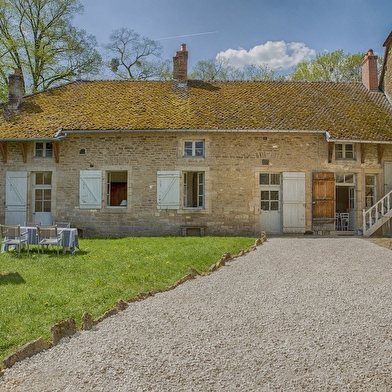 Pavillon de chasse du Château de Commarin