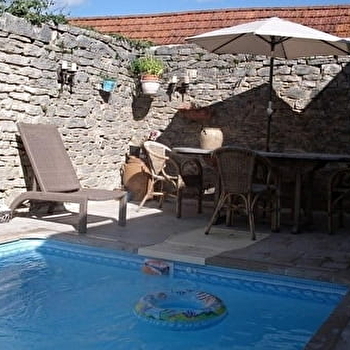 Gite Moingeon - MONTCEAU-ET-ECHARNANT